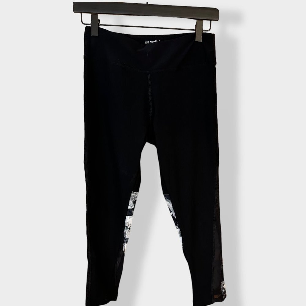 Marika Black Capri Athletic Leggings S